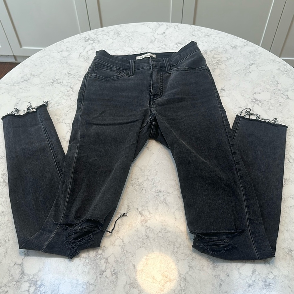 Madewell 9” gray mid-rise  skinny jean